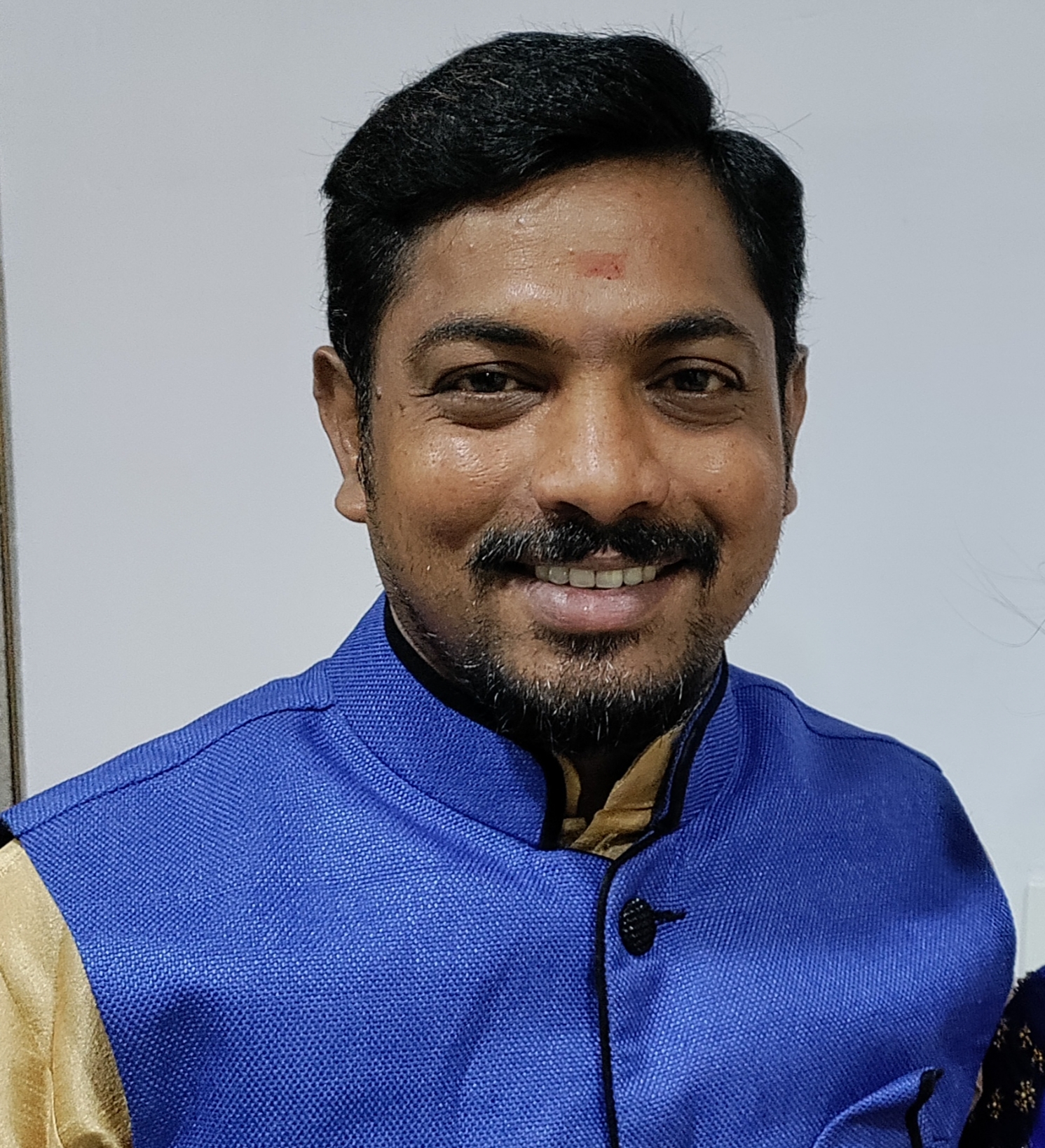 Dr. Suresh Shamanthula